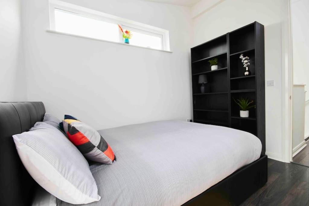 Dellehomes- Free Parking, Wfh, Family-Friendly Manchester Kültér fotó